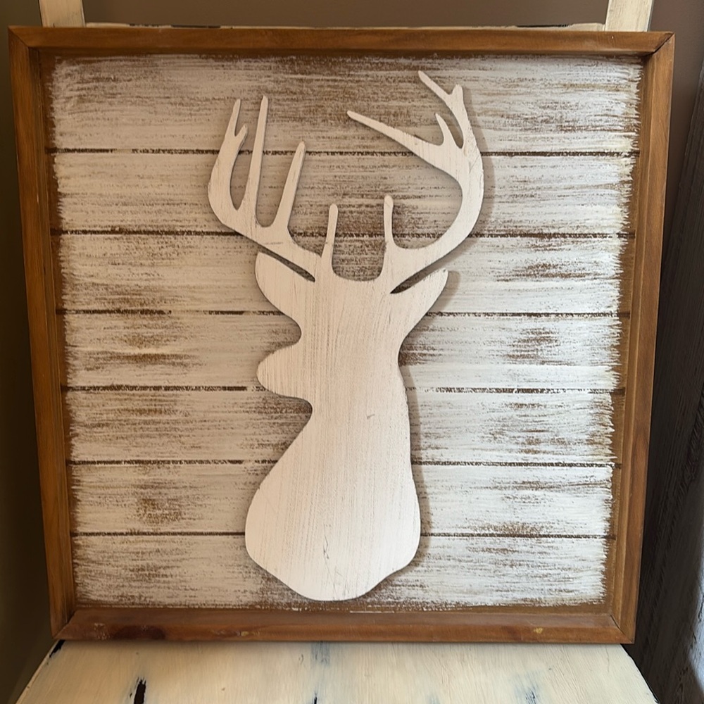 Rustic White Deer Head Wall Decor